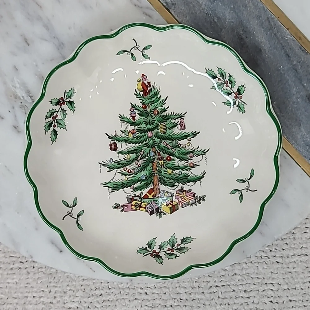 Spode Christmas Tree Vintage Collectible Small Round Scalloped/Fluted Platter
